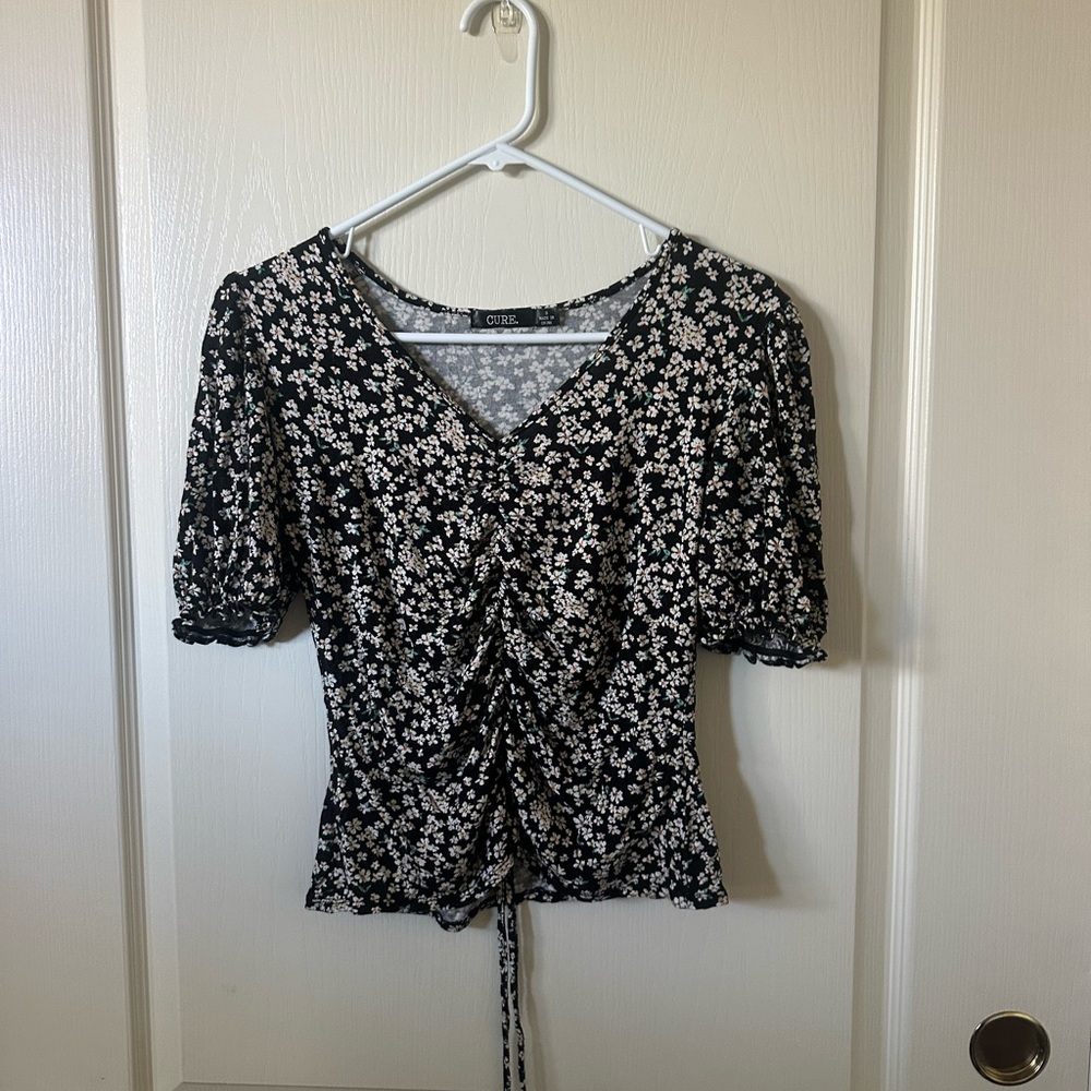 Cure Black and White Ruched Blouse